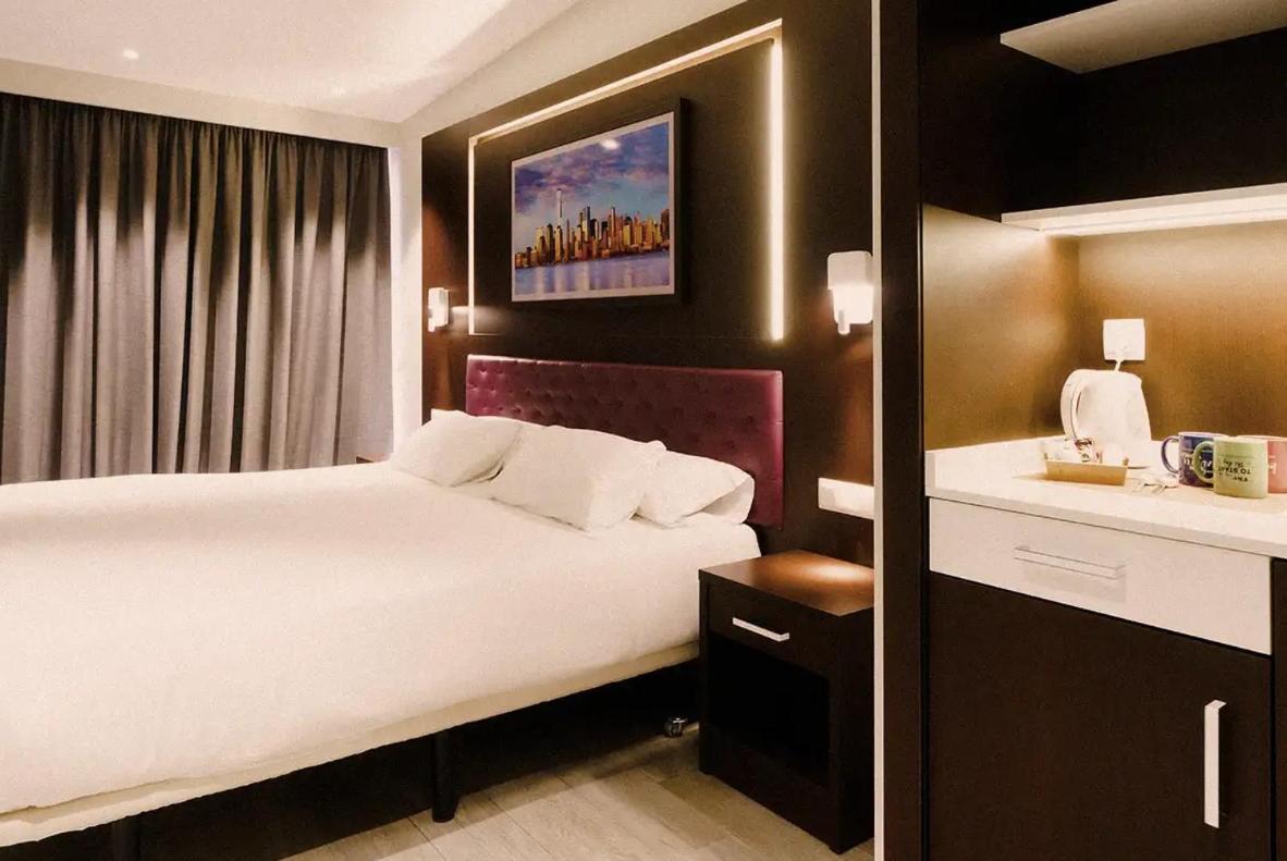 Marina Resort Benidorm - The Original Benidorm Vibe Habitación foto